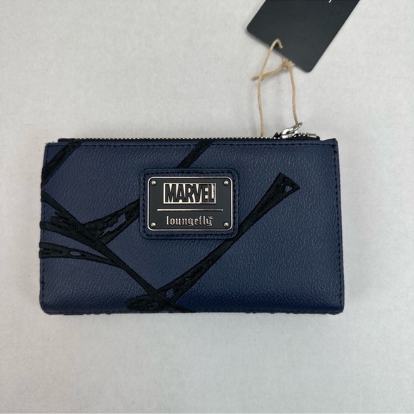 Loungefly Marvel Venom Cosplay Mini Backpack & Wallet Set - Exclusive - Picture 16 of 16